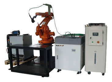 Chine machine de soudure laser 400W pour le capot de cuiseur, soudeuse automatique du laser 3D fournisseur